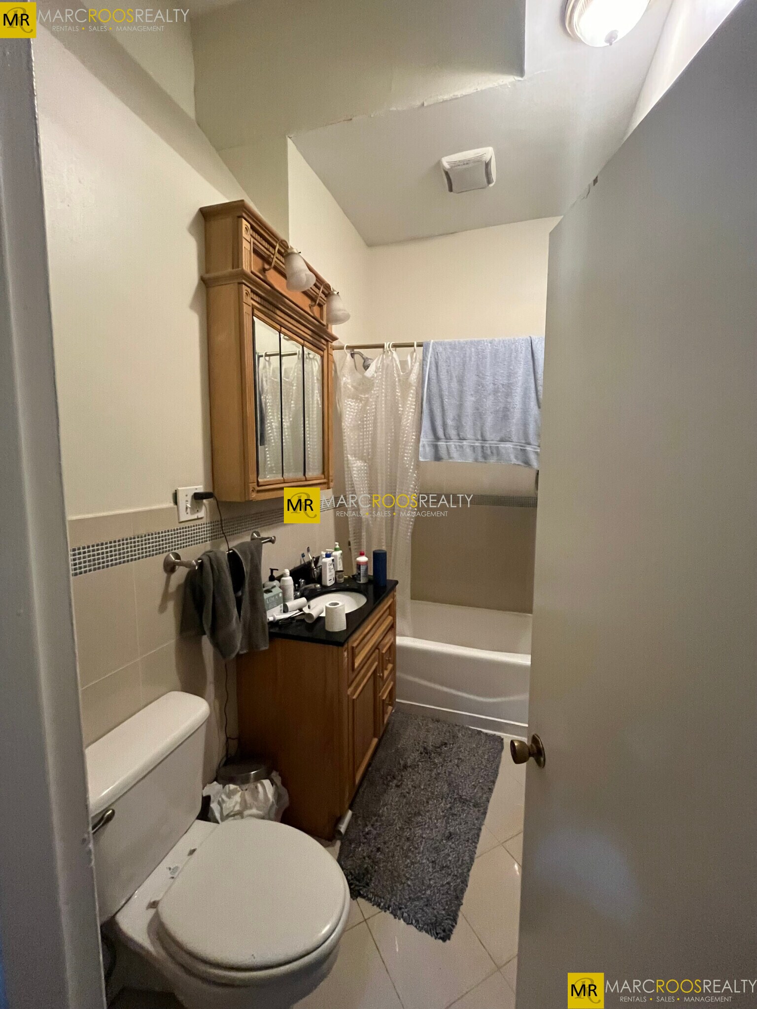 Building Photo - 43 Bay State Rd