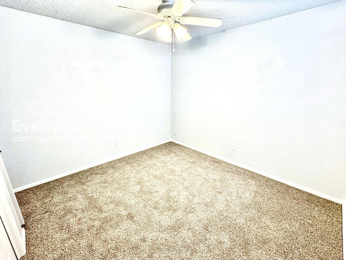 Building Photo - 6502 S 83rd East Ave