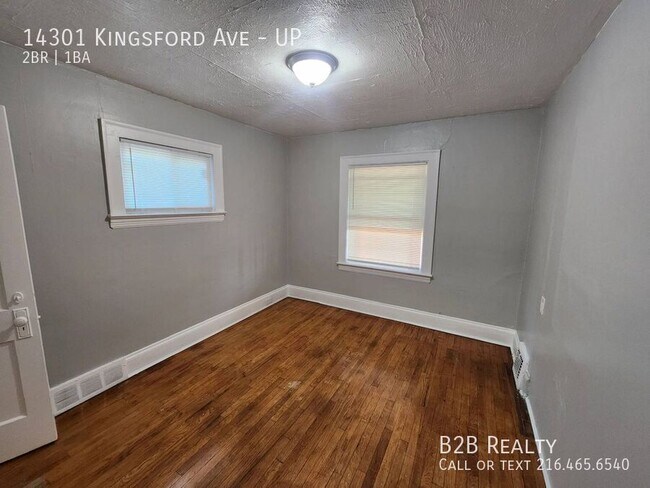 Building Photo - 14301 Kingsford Ave