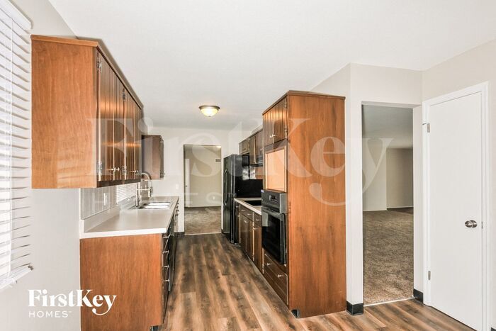Building Photo - 2545 Cripple Creek Dr