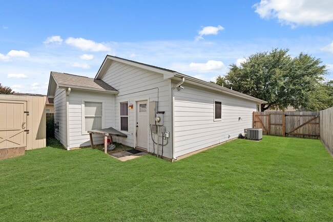 Building Photo - 21307 Snowblossom Ln