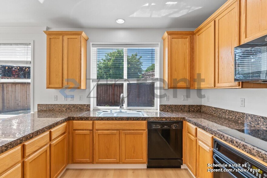 Building Photo - 4222 Talle Way