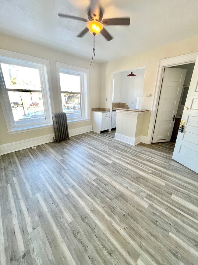 IMG_5721 - Cross Apartments