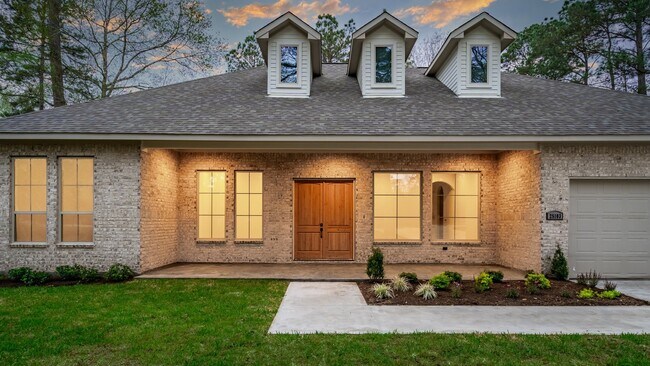 Building Photo - 25103 W Tara Plantation Dr