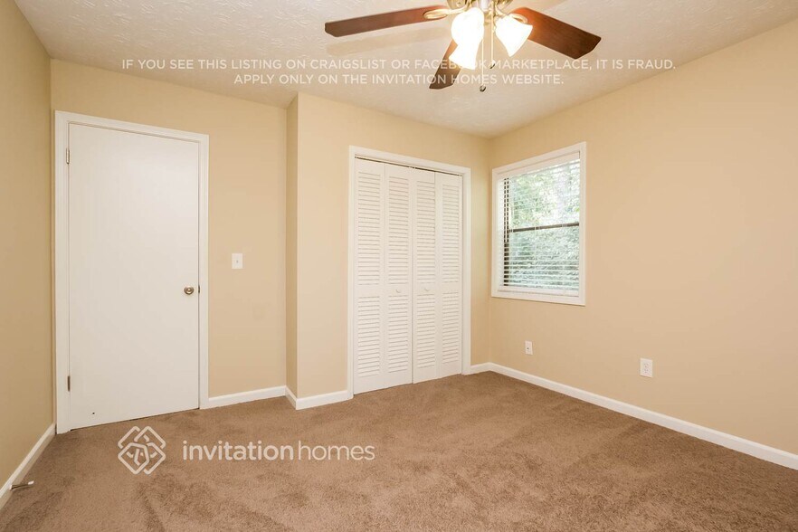 Building Photo - 10780 Shagbark Trail