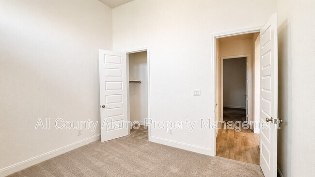 Building Photo - 335 Alpine Lks