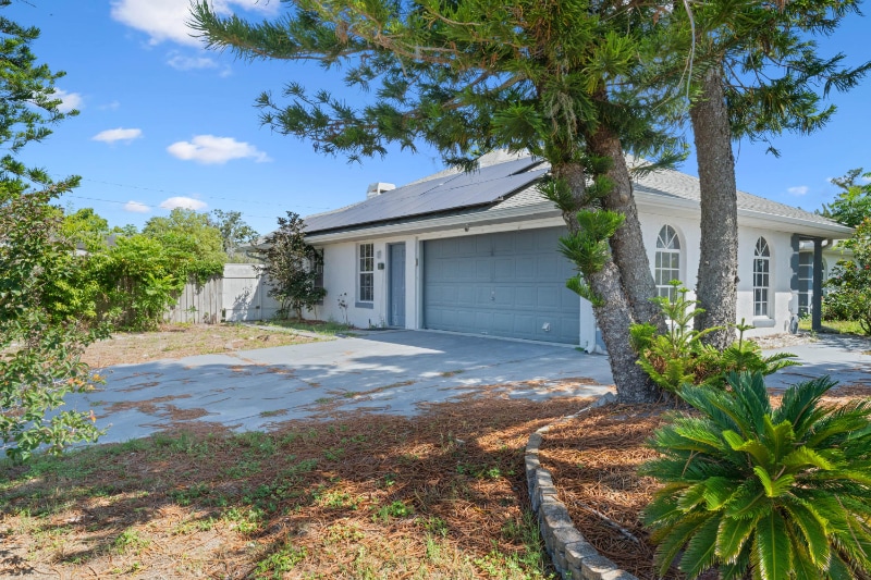 Building Photo - 802 Abbott Ave