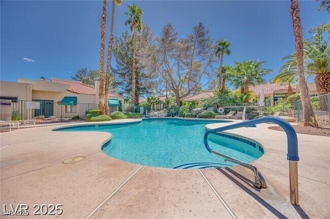 Building Photo - 2723 Seabridge Dr