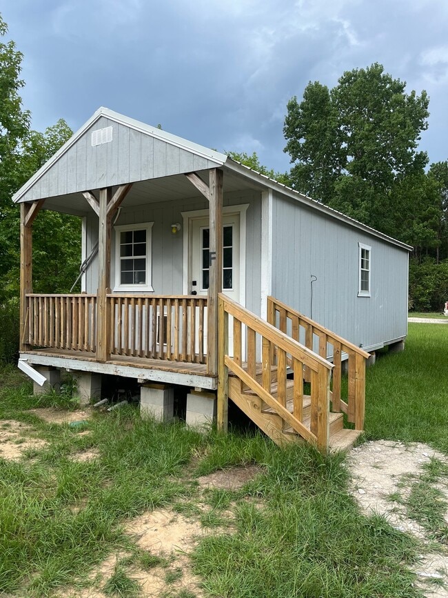Building Photo - 2138 Richardson Rd