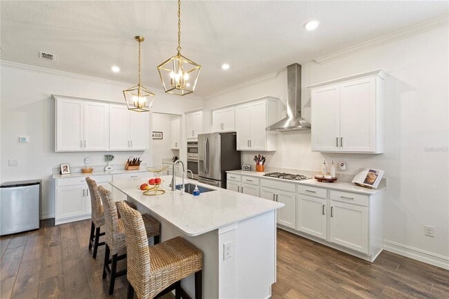 Building Photo - 8692 Little Bluestem Dr
