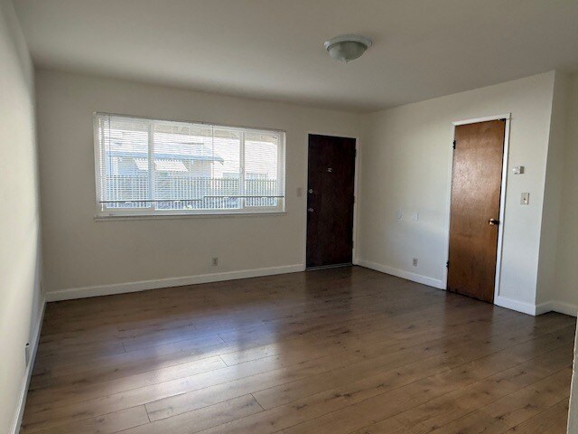 Building Photo - 1733 Noranda Dr