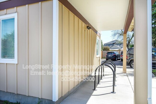 Building Photo - 1960 NW Taylor Ave