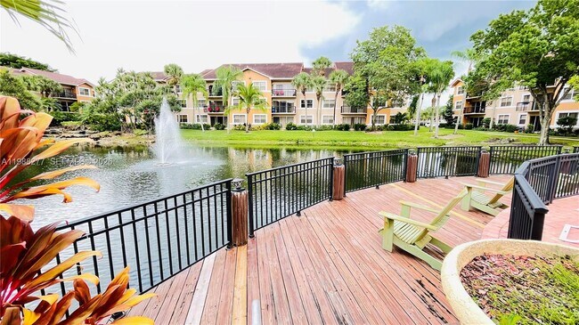 Building Photo - 8871 Wiles Rd