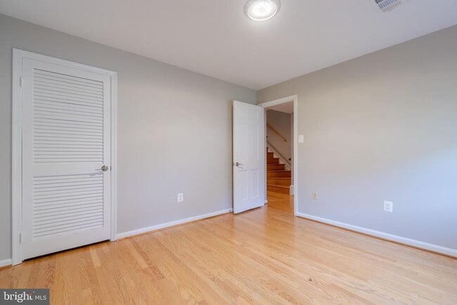 Building Photo - 6754 Towne Lane Rd