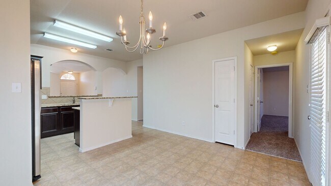 Building Photo - FREE DECEMBER RENT!!!