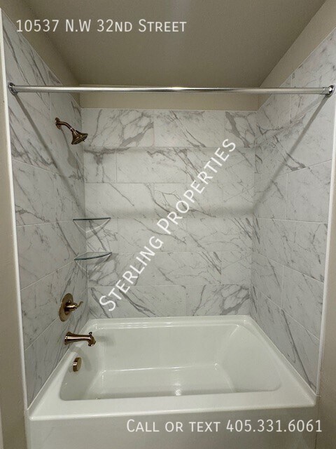 Building Photo - 10537 NW 32nd St