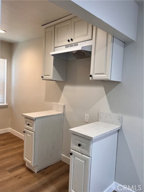 Building Photo - 3209 W 110th St