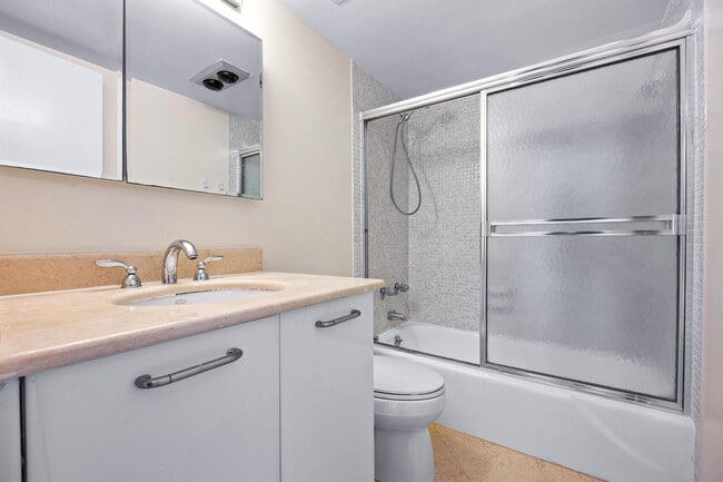 Building Photo - 1950 S Ocean Dr