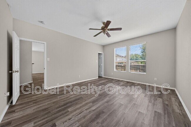 Building Photo - 16222 Galloping Oak