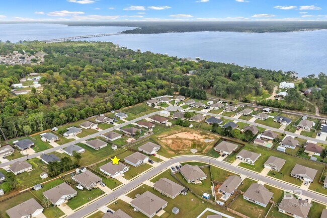 Building Photo - 3079 Camino Real Lp