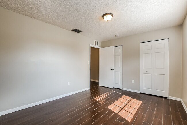 Building Photo - 503 Firewood Ave