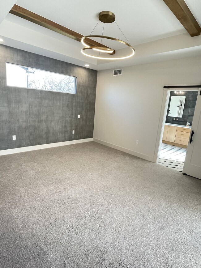 Building Photo - 252 N Ciderbluff St