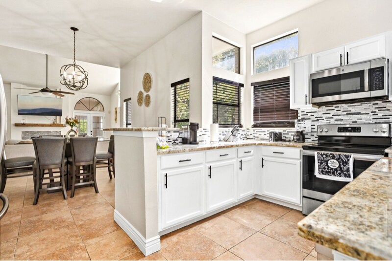 Building Photo - 9835 Logans Ridge Dr