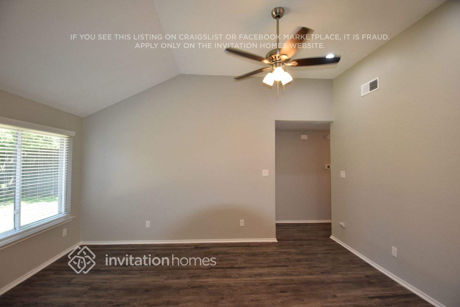 Building Photo - 1517 Autumn Breeze Ln