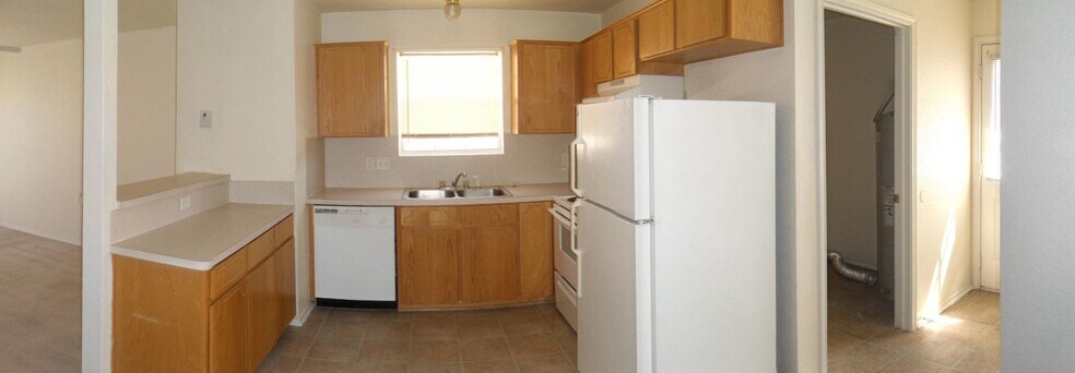 Building Photo - 4504 Alan Kent Dr