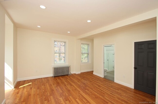 Building Photo - 62 Whitney St