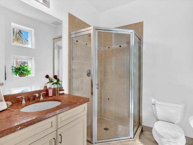 Building Photo - 1801 Coral Heights Blvd