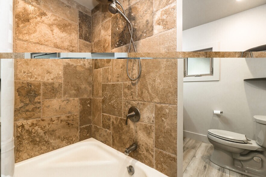 Tub and Shower - 13045 Donner Pass Rd