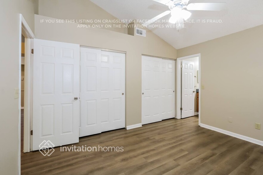 Building Photo - 12838 Coverdale Dr