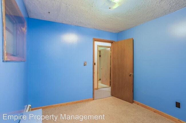 Building Photo - 5 br, 2.5 bath House - 2633 Diamond Street