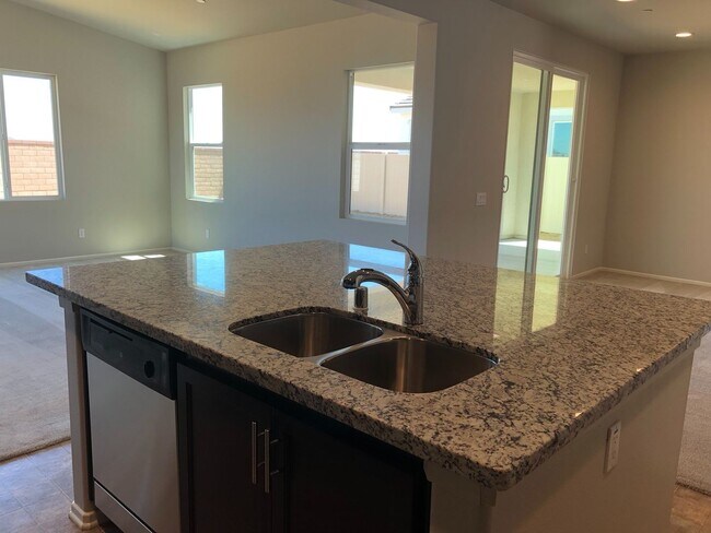 Building Photo - Like New Audie Murphy Ranch Home with Solar