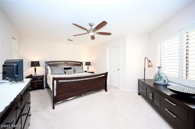 Building Photo - 559 Beachwalk Cir