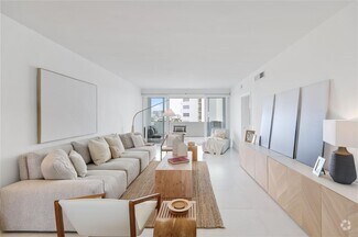 Building Photo - 333 Sunset Dr