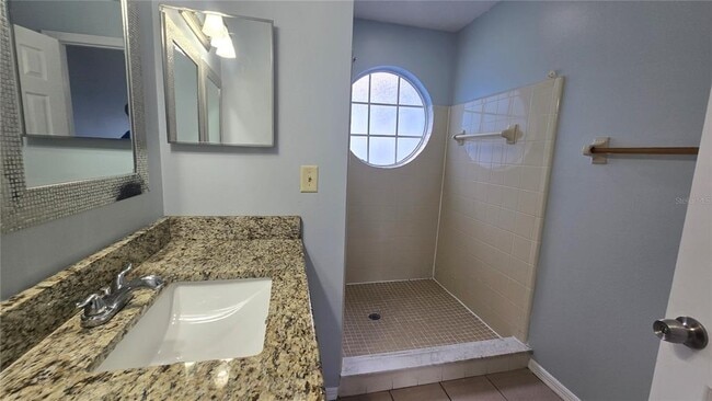 Building Photo - 2747 N Poinciana Blvd