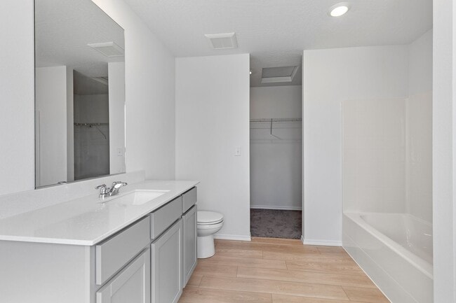 Building Photo - Lease special, save $900.00 if you sign an...