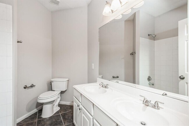 Building Photo - 31118 Baker Lake Dr