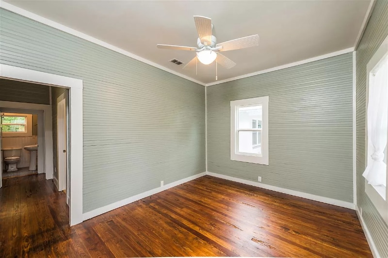 Building Photo - 98 Keith St