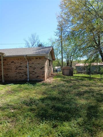 Building Photo - 614 Co Rd 2110