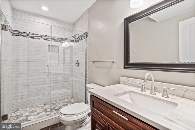 Building Photo - 4561 Rona Pl