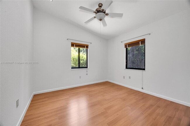 Building Photo - 6611 SW 63rd Ave