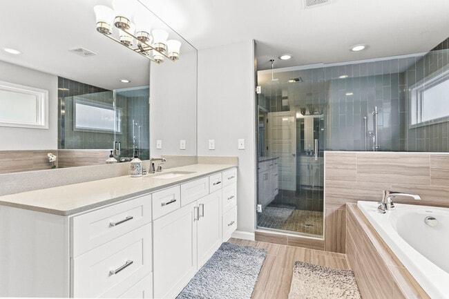 Building Photo - 2681 Oak Leaf Pl