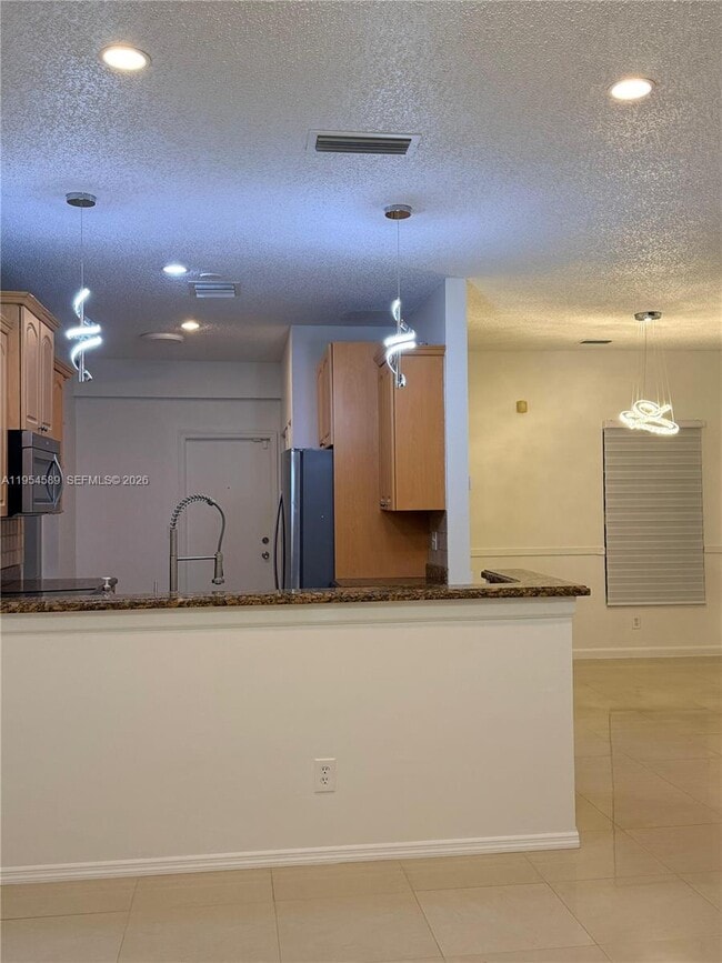 Building Photo - 2358 SW 177th Ave