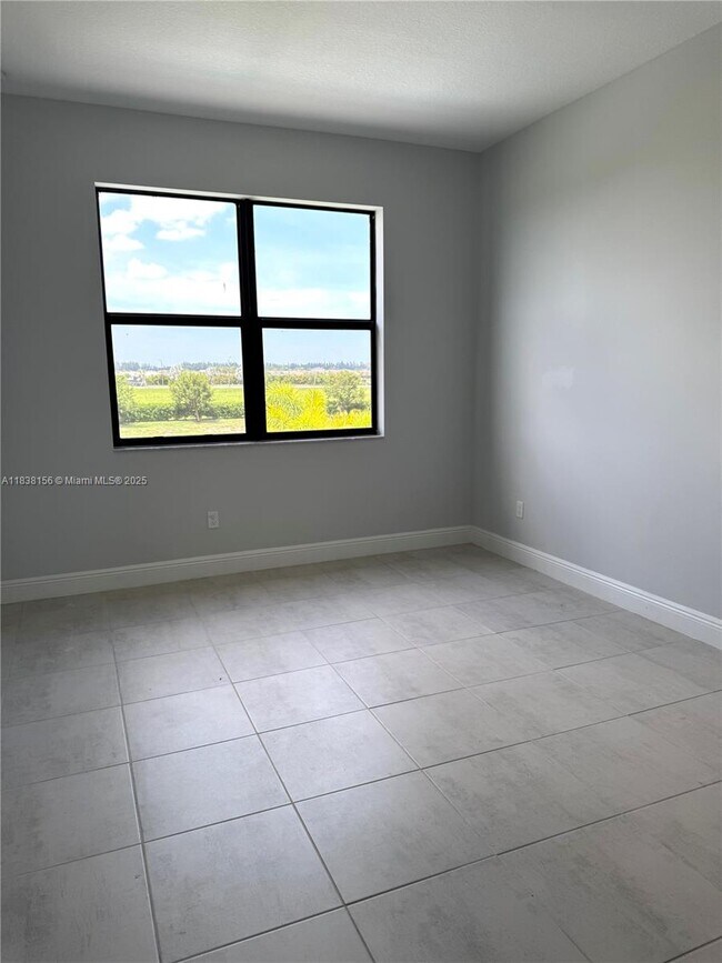 Building Photo - 16222 Sea Turtle Pl