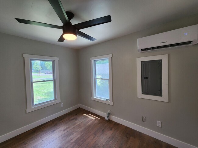 Building Photo - 804 Palatka Rd