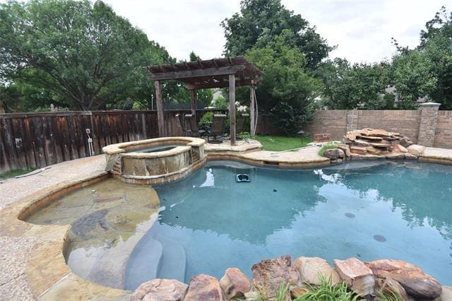 Building Photo - 3016 Myrtice Dr