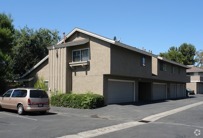 Building Photo - 23066 Village Dr